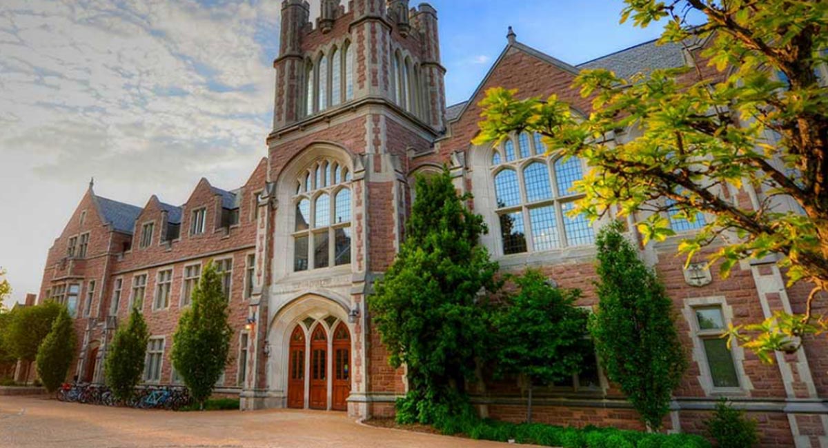 WashULaw's Anheuser-Busch Hall