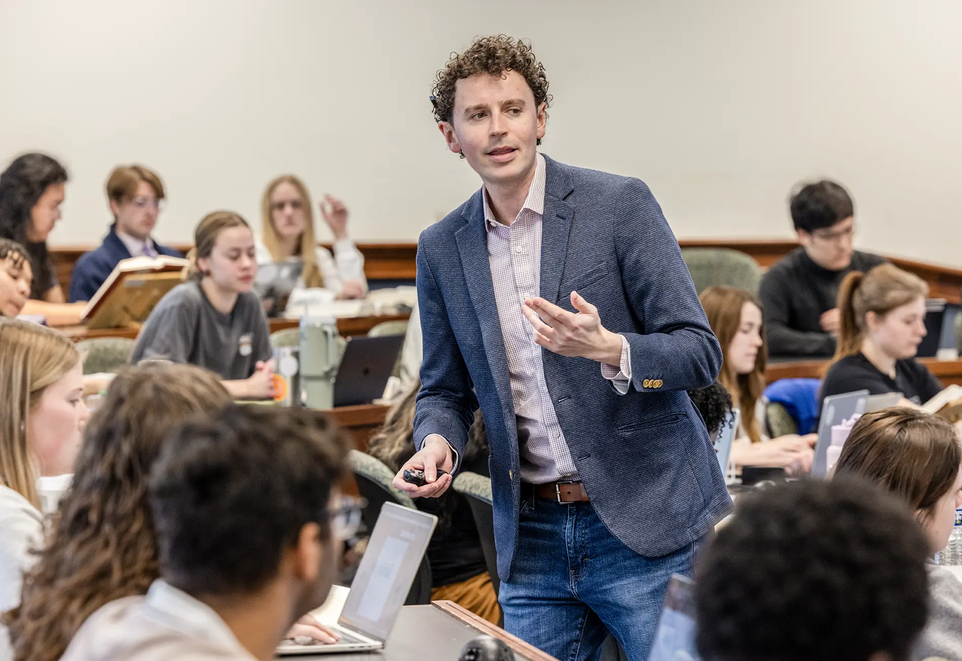 WashU Law professor engaging with class.