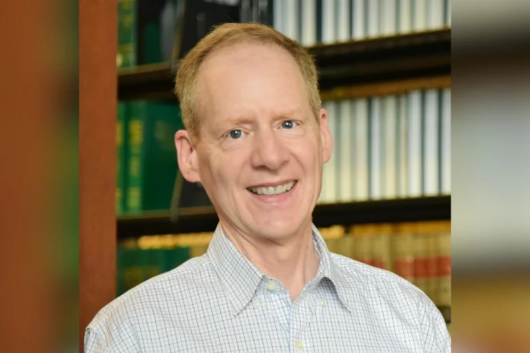 Professor Dan Keating WashU Law headshot